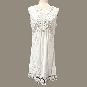 Long Elegant Legs LEL White Cotton Embroidered Crochet Dress Size 10 Floral